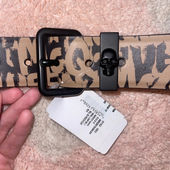 COPY - Alexander McQueen all-over logo-print belt - Picture 5 of 7